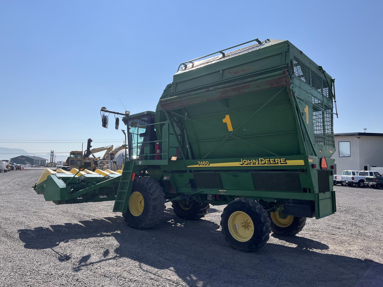 ./imagenes/INVOICE/2019/13448/COTTON PICKER JOHN DEERE 7460 (20).JPG